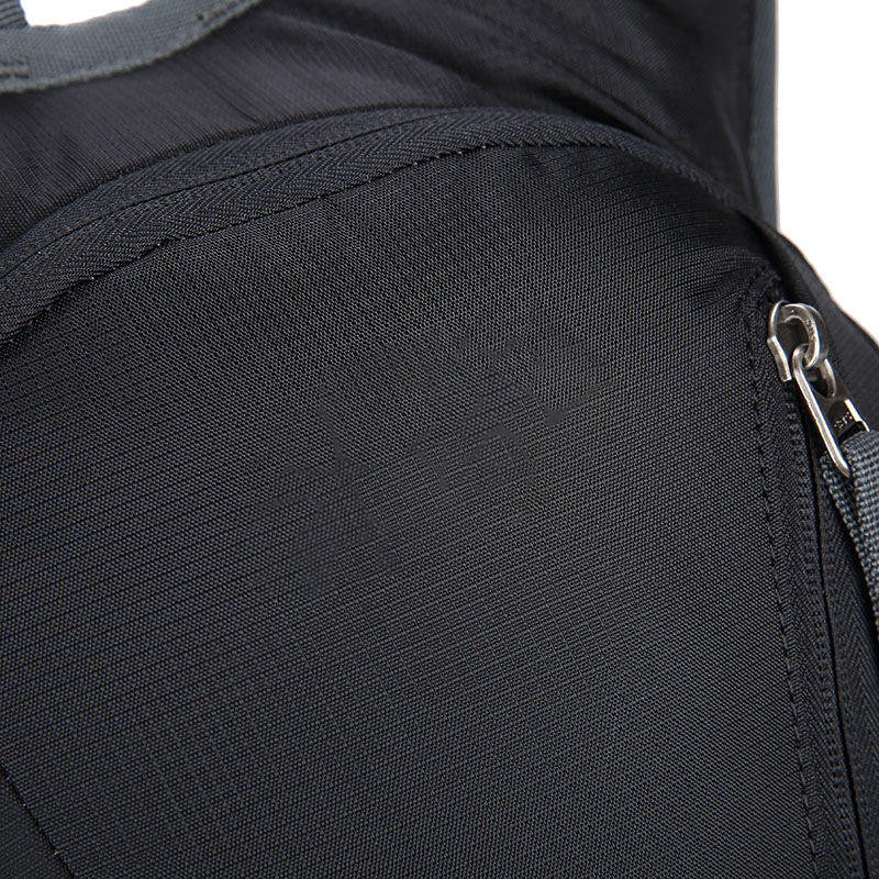 E8825620 0081 4ee9 B8a6 485cf2dfbd30